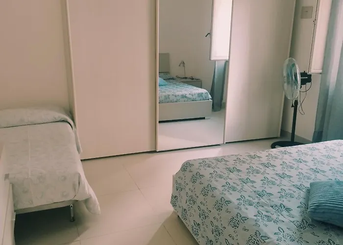 Con Matrimoniale E Divano Letto